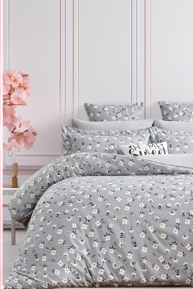 Double Sided Single Duvet Cover Set with Elastic Sheet - 1