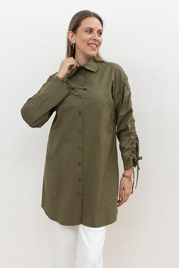 Khaki-Sleeve Drawstring Pocket Shirt