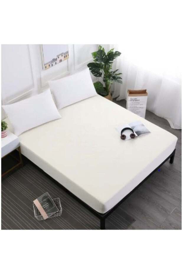 Plush Polyester Double Fitted Bed Sheet - 200x200 cm for Comfort and Style