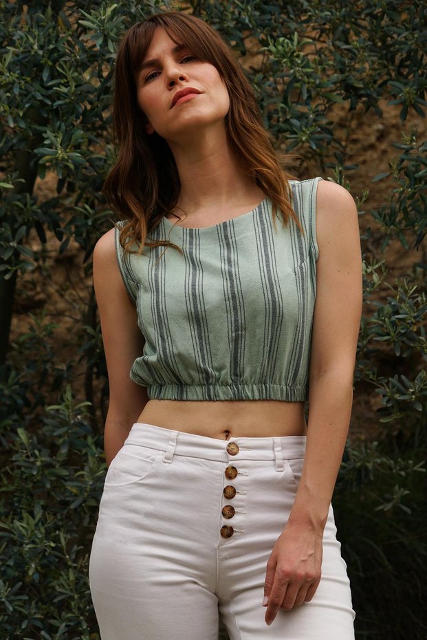 Handwoven 70% Cotton 30% Linen Comfortable Fit Crop Blouse - Water Green
