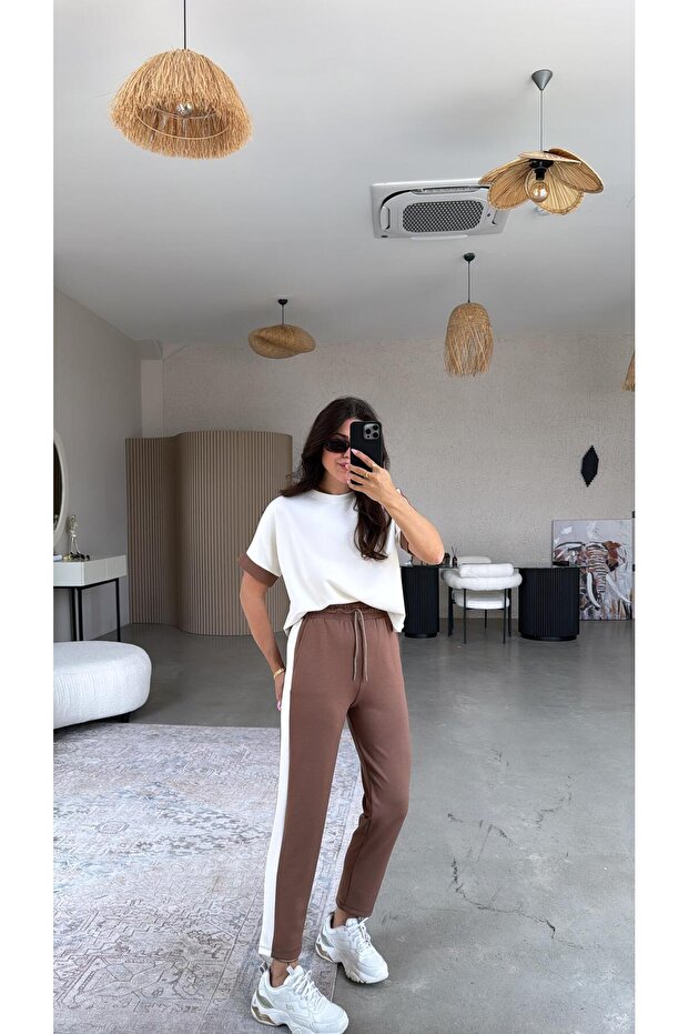 Καφέ ριγέ Modal Σετ - 4