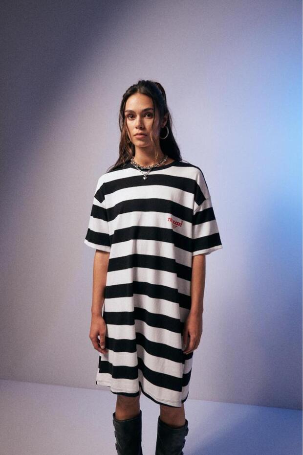 Rochie tricou oversize - 4