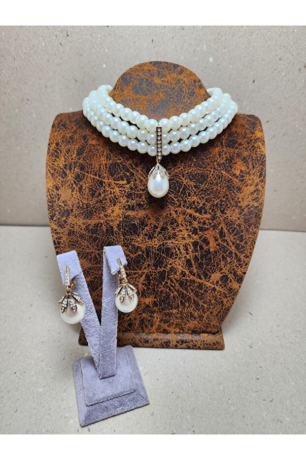 Three Rows of Glass Pearl Antique Choker Necklace and Drop Earrings Designed Using Drop Pearl Pendant