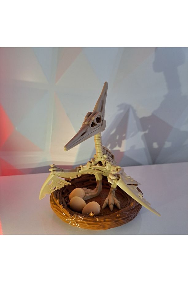 Pteranodon Fosil Figürü – Yuvalı ve Yumurtalı Diorama Modeli - 1