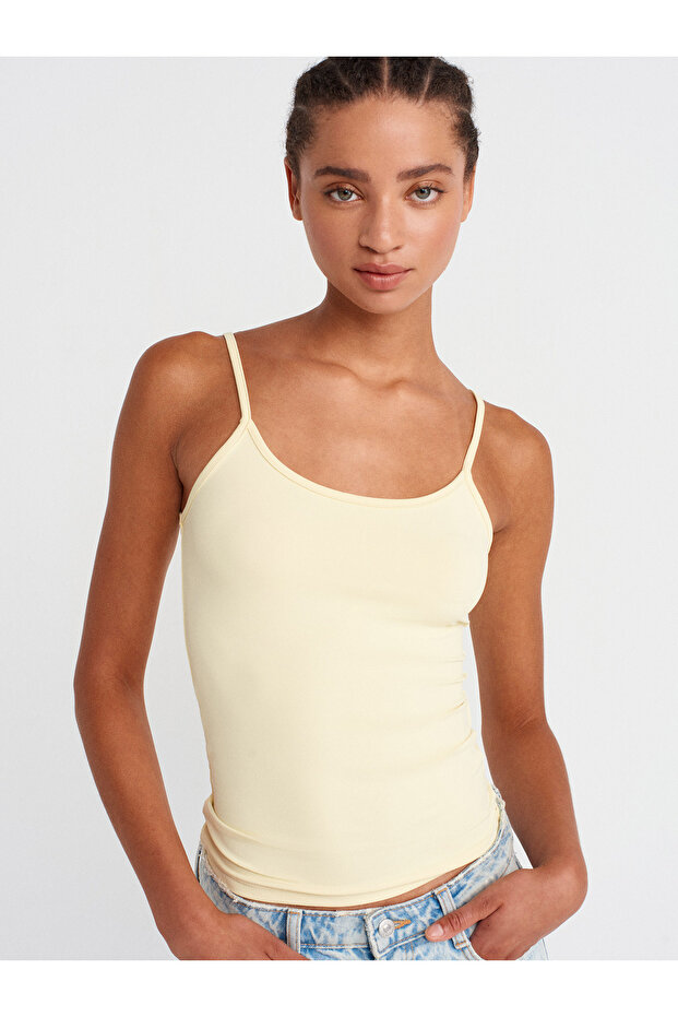 20901 حزام رفيع من البولي أميد باللون الأصفر - 1