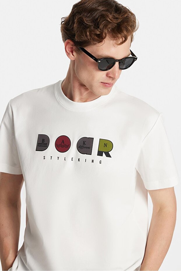Relax Fit Relaxed Cut Cotton Front Print Detailed Crew Neck Ecru Men's T-Shirt