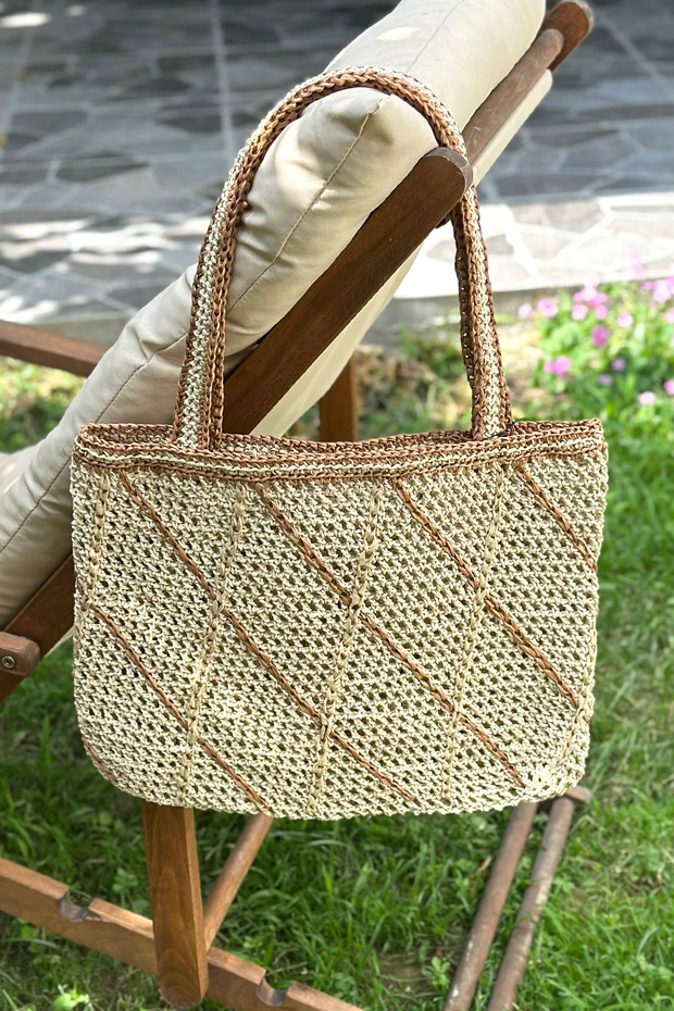 حقيبة شاطئ من القش محبوكة يدوياً 026 Beige05