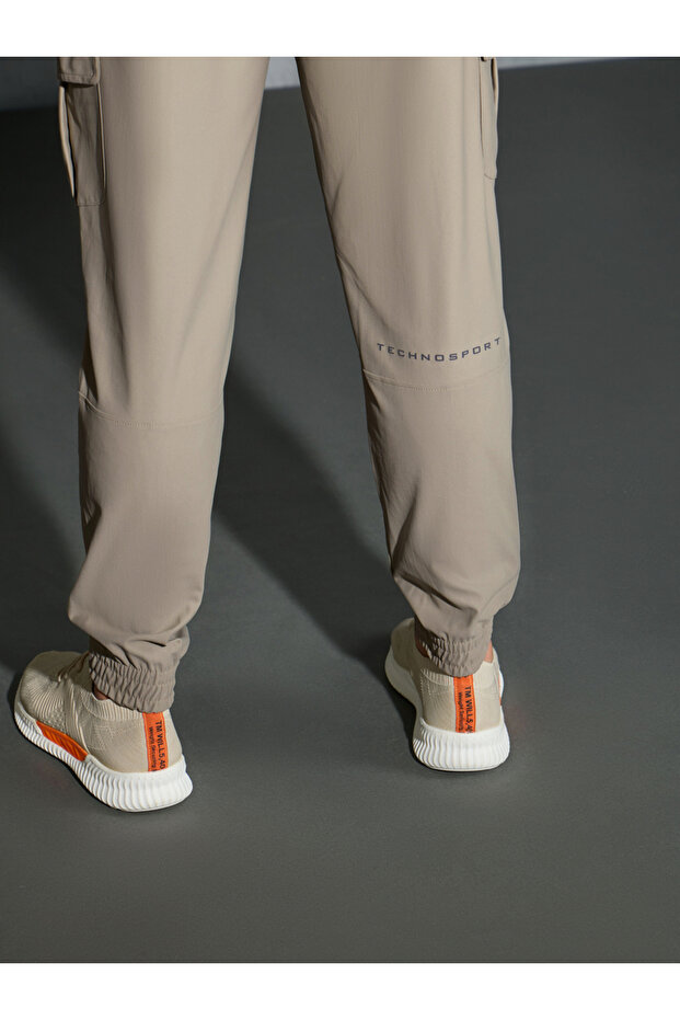 Solid Regular Fit Cargo Joggers with Drawstring - 1