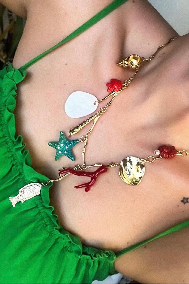 Çoklu Charmlı Kolye - 1