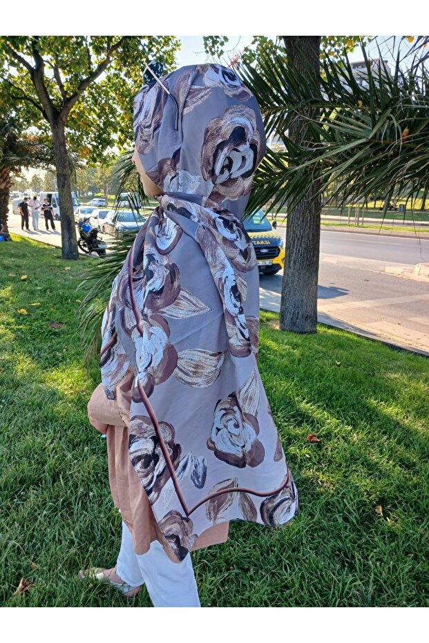 شال قطن بنمط الأزهار - 8