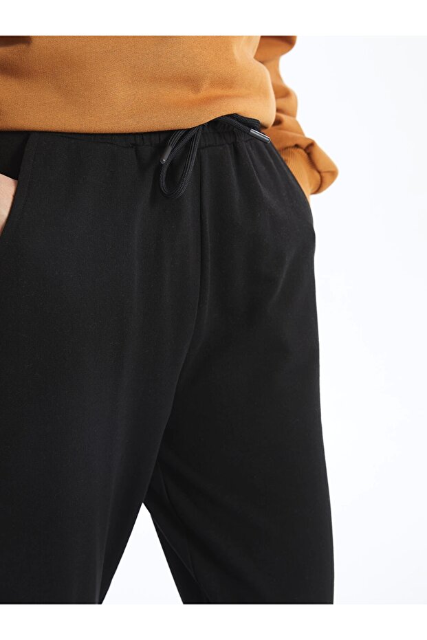 LCWAIKIKI Basic Siyah Kadın Beli Lastikli Düz Jogger Eşofman Altı - 4