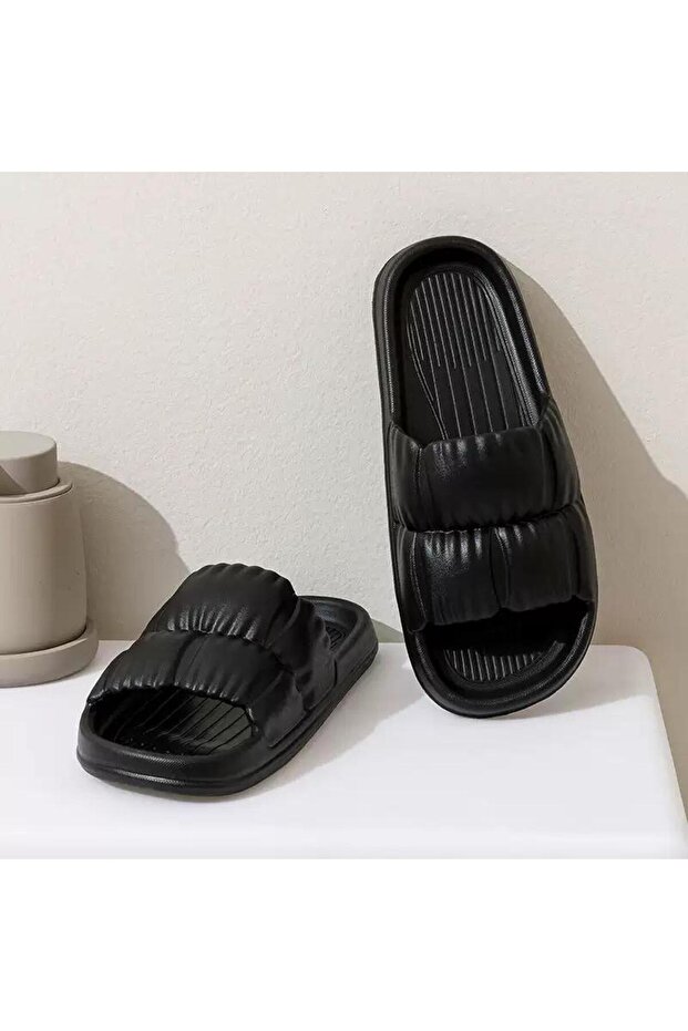 شبشب بمقاسات كبيرة مريحة Big Size Slippers