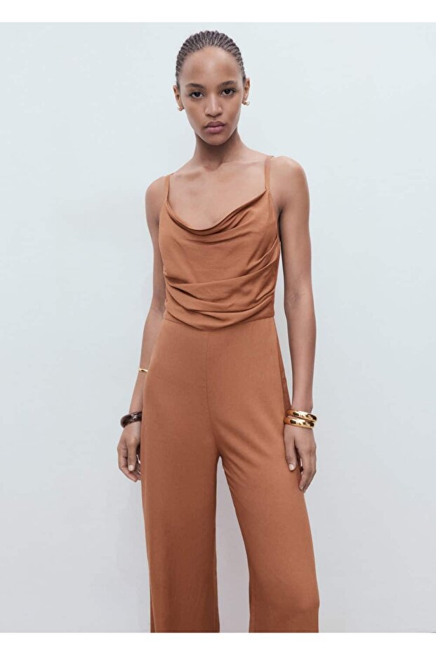 Uzun dökümlü yaka tulum - 1