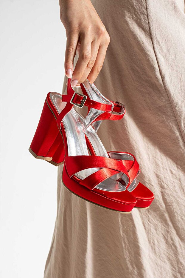 tocuri de mireasa - 2