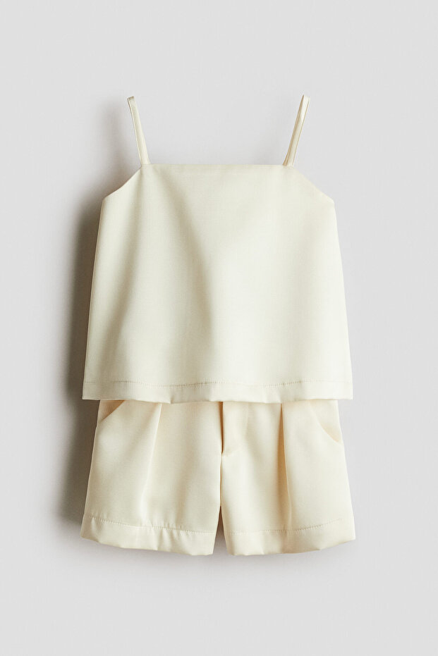 2 Parçalı Üst ve Şort Set - 2