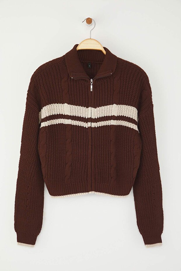 Kahverengi Crop Renk Bloklu Dik Yaka Triko Hırka TWOAW24HI00238 - 5