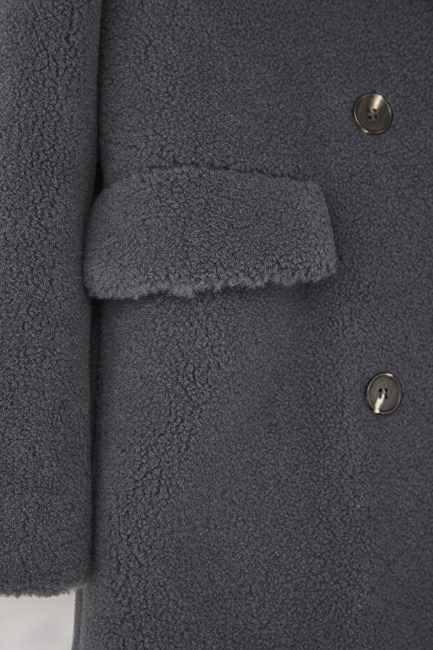 Antracit szőrme duplasoros, normál hosszúságú plüsskabát TWOAW26KB00020 - 11