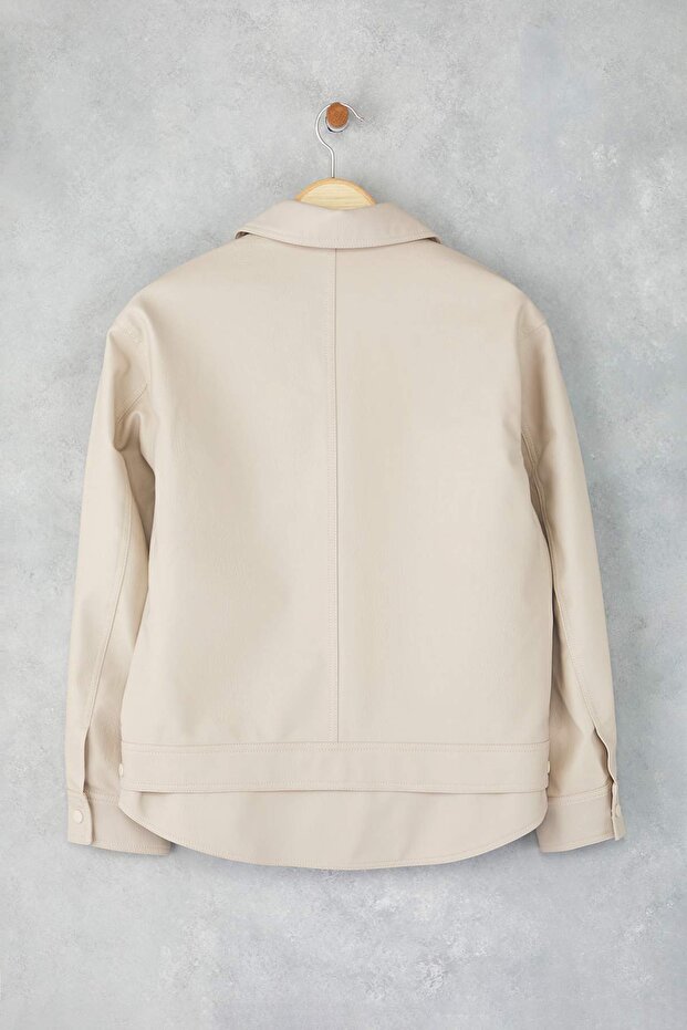 Ekru Oversize Kalıp Etek Ucu Çıkarılabilir Suni Deri İnce Ceket Mont TWOAW26MO00068 - 7