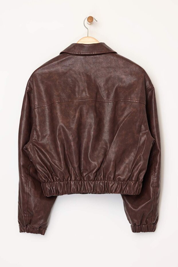 Kahverengi Oversize Kalıp Suni Deri İçi Kapitoneli Bomber Ceket Mont TWOAW26MO00047 - 9