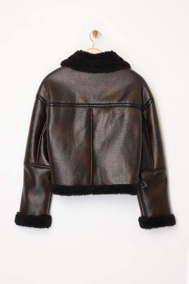 Kahverengi Oversize Kalıp Peluş Detaylı Biker Ceket Mont TWOAW25MO00032 - 12