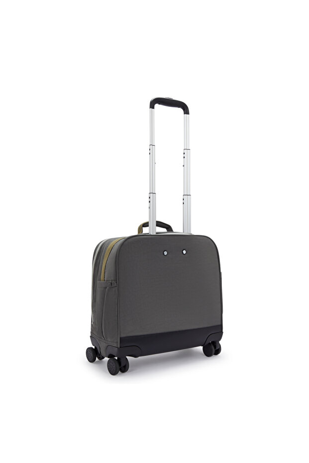 قصة جديدة تعود إلى اللون الرمادي - 3