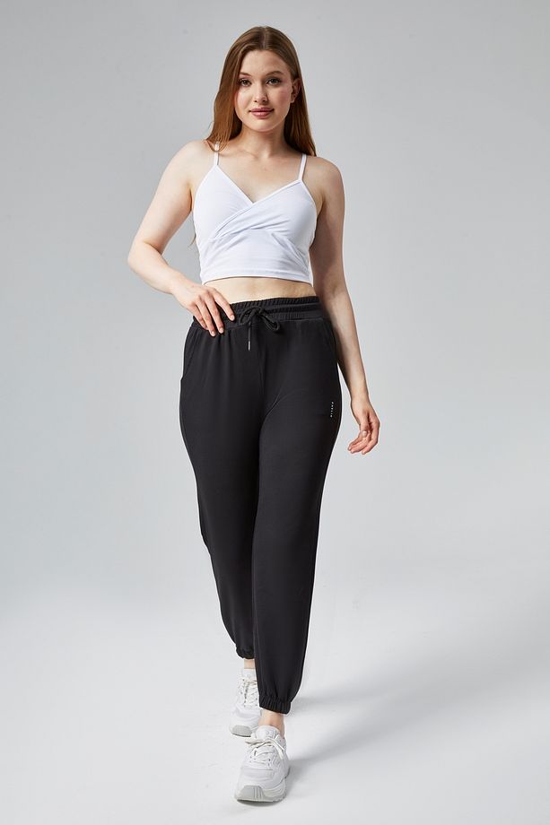 Kadın Siyah Modal Kumaş Lastikli Paça Tek Alt Jogger Pantolon - 2