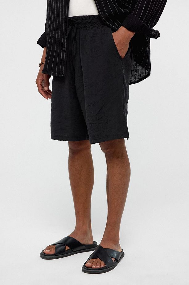 Oversize Modal Kumaş Bermuda Şort Siyah - 1