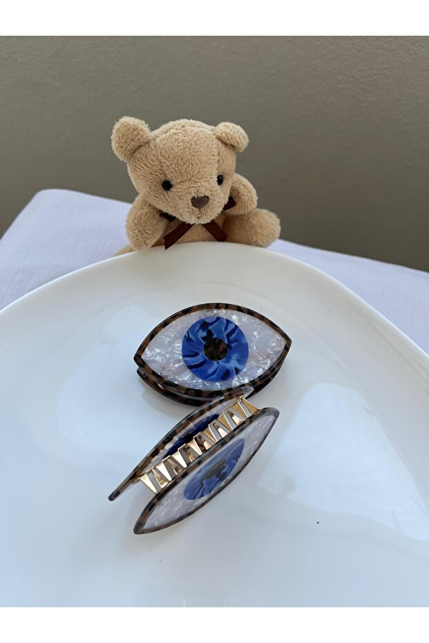 مشبك عين بإطار الفهد - 2