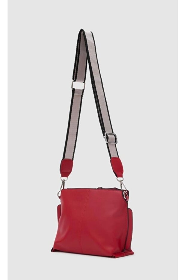 Kırmızı çapraz çanta - 4