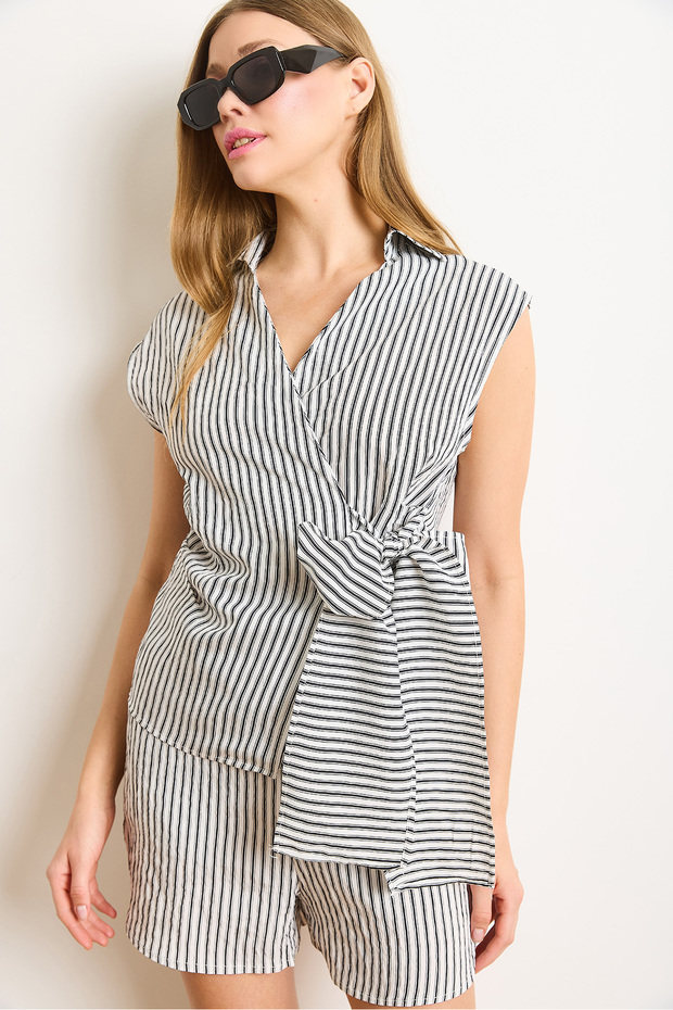 Women's Black Striped Side Tie Detailed Striped Rayon Fabric Blouse Blz-19003035