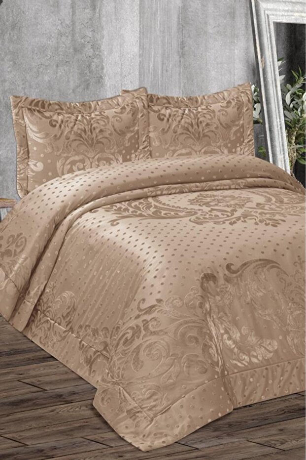 Bride Filled Velvet Double Bedspread Beige