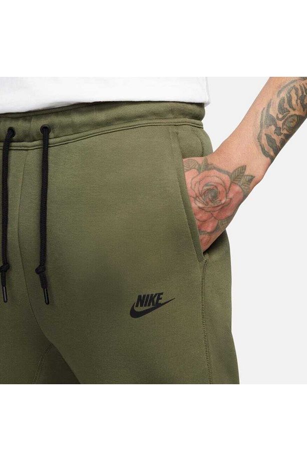 Tech Fleece Jogger FB8002-222 - 4