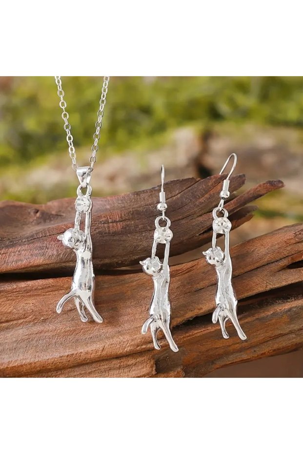 Yiwu Women's Jewelry Set for Stylish Accessories Cute Animal Cat Kitten Necklace Earrings Set