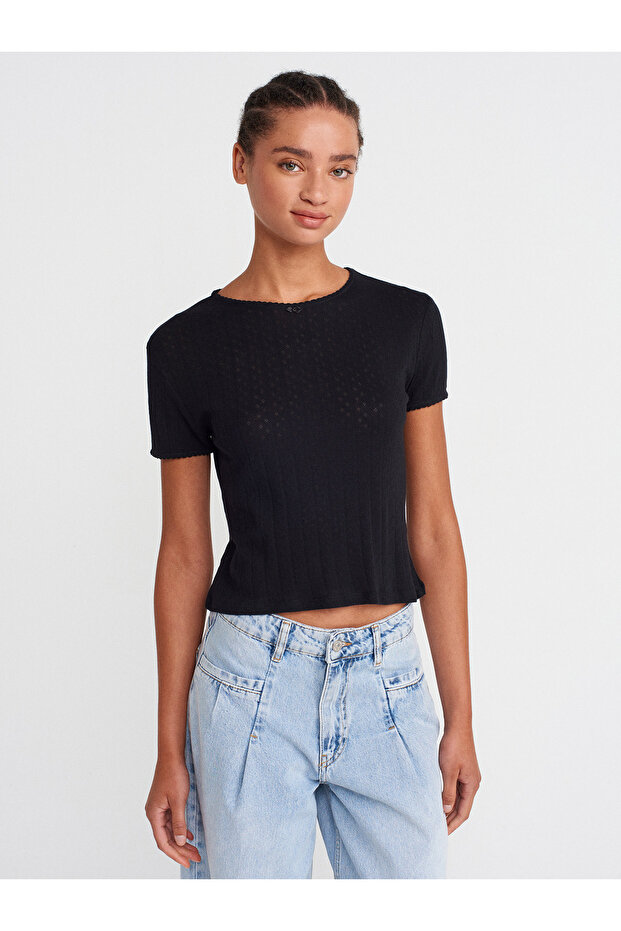 31795 Bow Detailed Short Sleeve Contrast T-Shirt-Black