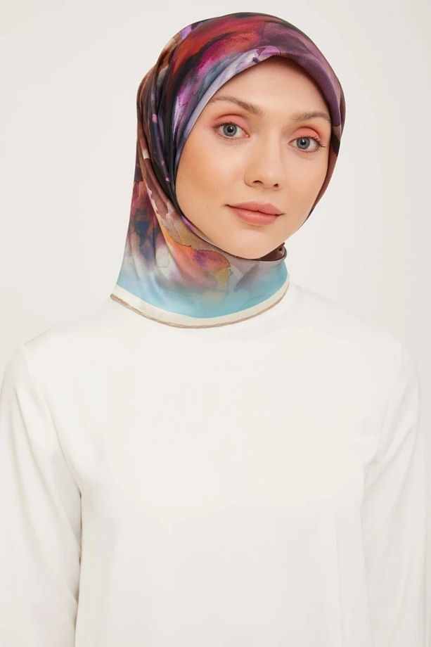 Nostalji Serisi Twill İpek Eşarp 9033D-36 Çiçekli Desen BEBE MAVİSİ-VİZON - 1