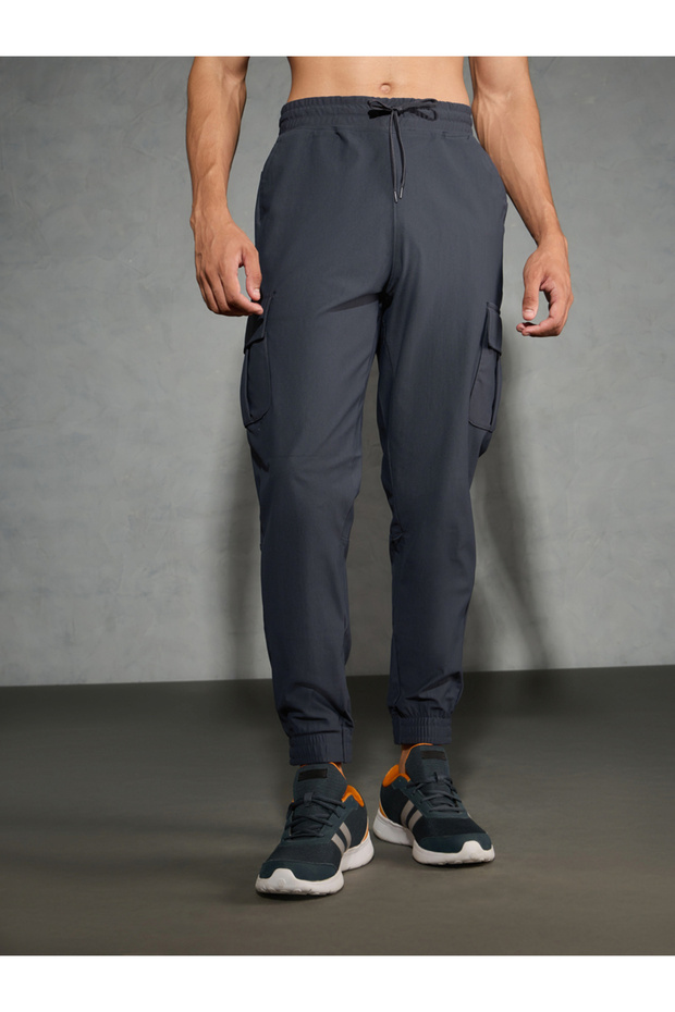 Solid Regular Fit Cargo Joggers with Drawstring - 4