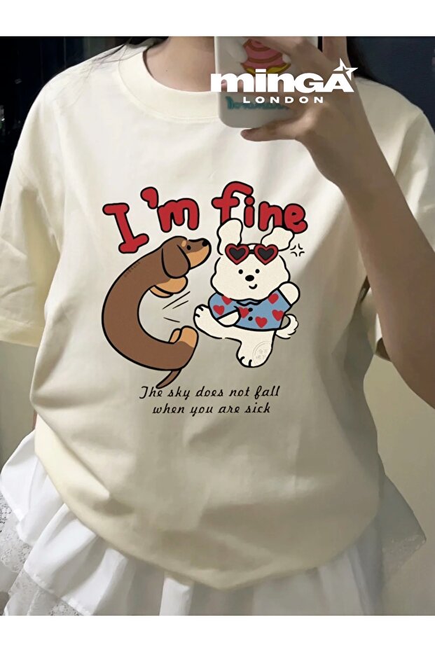تيشيرت I am Fine مطبوع باللون البيج مقاس كبير - مينجا لندن