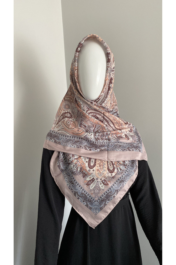 وشاح ناعم بنمط عرقي - 1