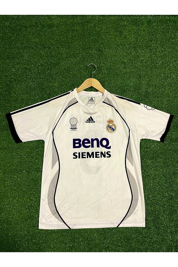 R.e.a.l M.a.d.r.i.d 2006/07 Yeni Sezon R.o.n.a.l.d.o N.a.z.a.r.i.o Forması(Beyaz) - 2