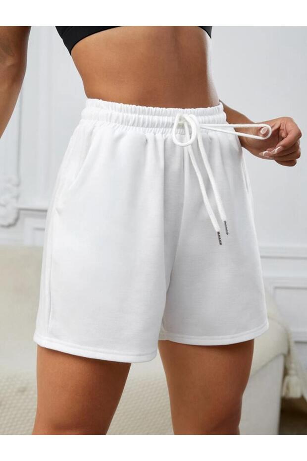 Kadın Beyaz Şort Rahat Kalıp Düz Basıc Pamuklu Kumaş - 3