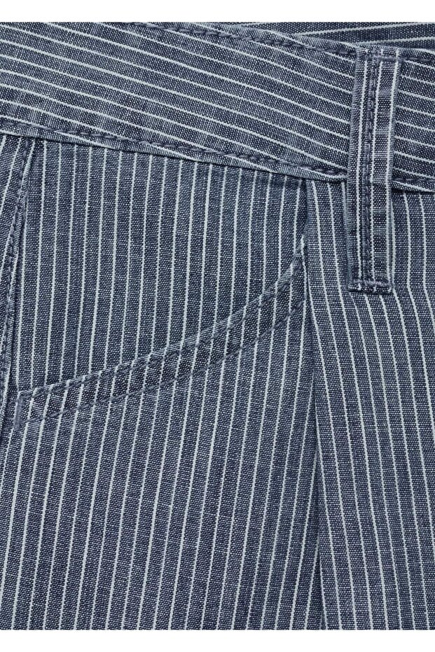 Çizgili pileli denim şort - 7