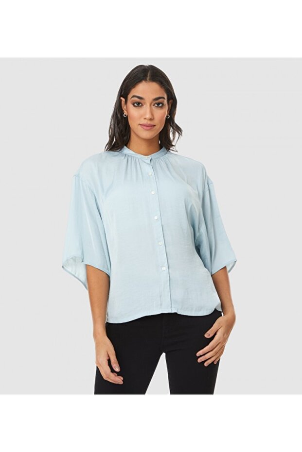 بلوزة INDIGO Levi's® Sable بأكمام قصيرة للنساء