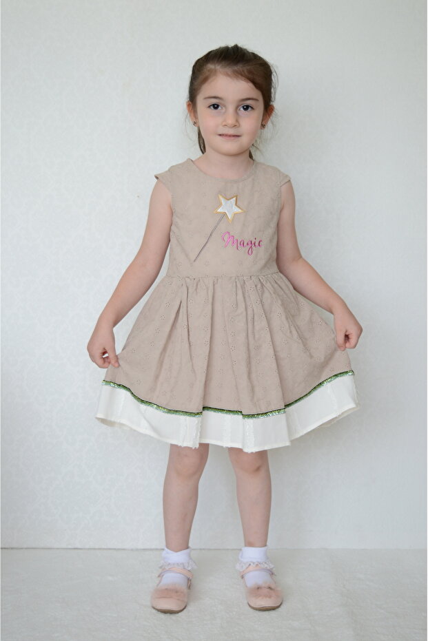 Girls' Dress Magic Embroidered Summer Dress
