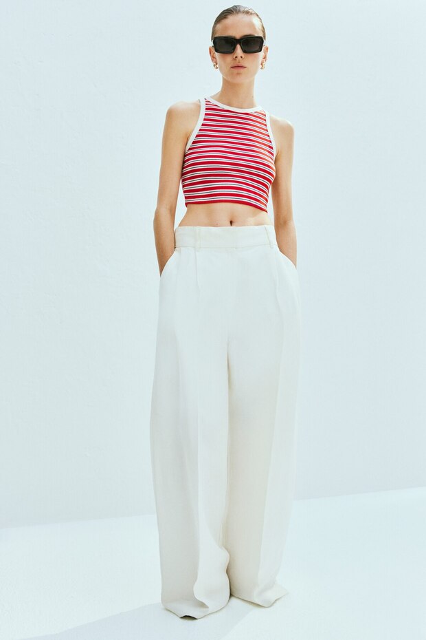 Kolsuz Kısa Üst - 2