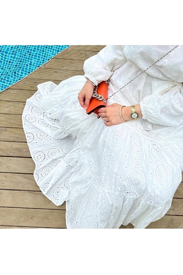 Dantel Detay Brode Elbise - 1