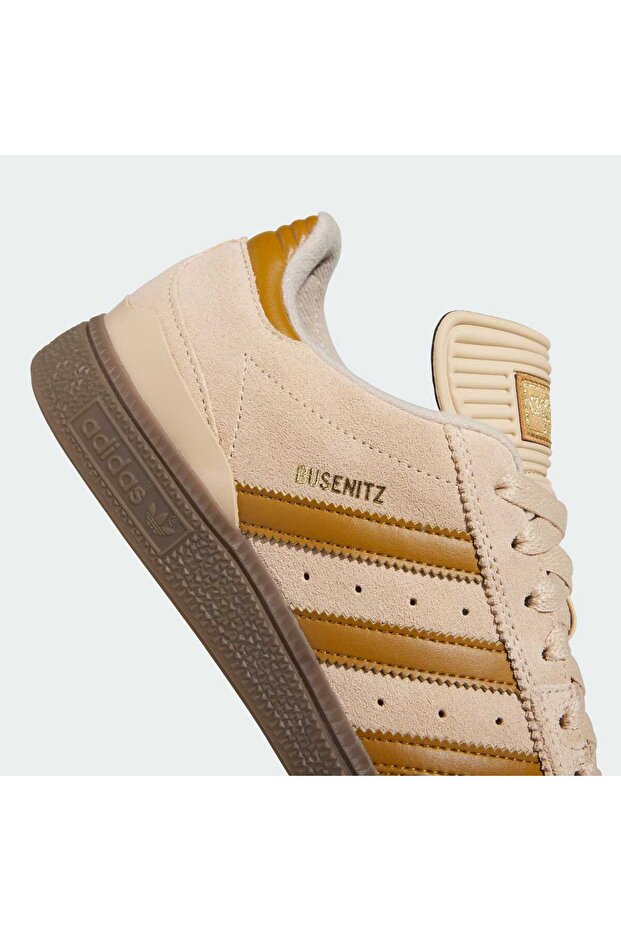 أحذية بوسينيتس برو - 8