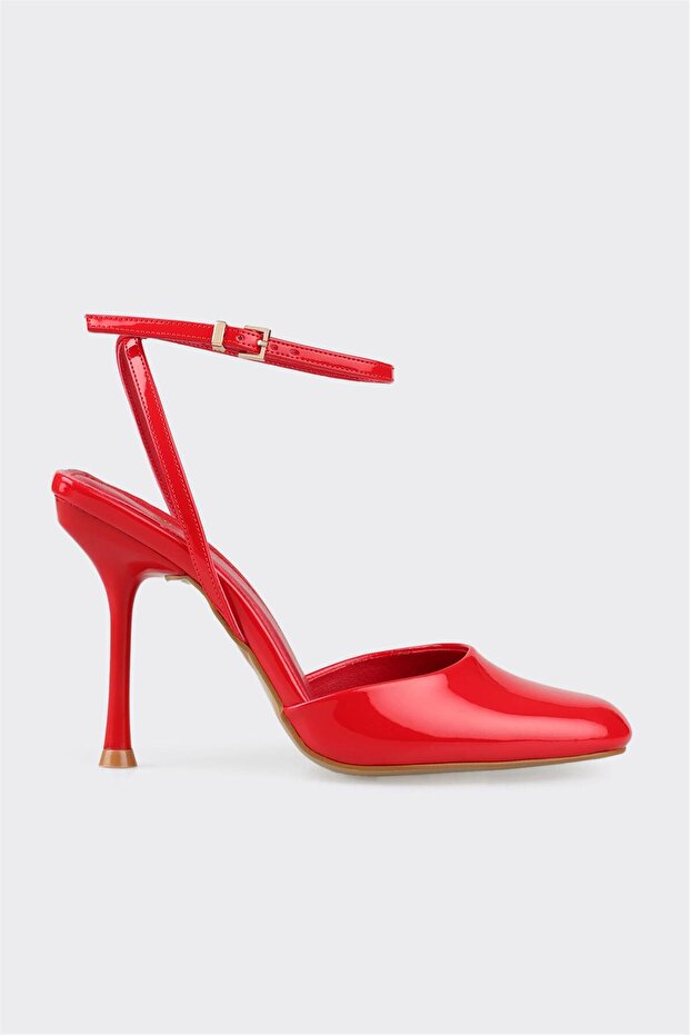 Rote Damenschuhe mit Absatz - 1
