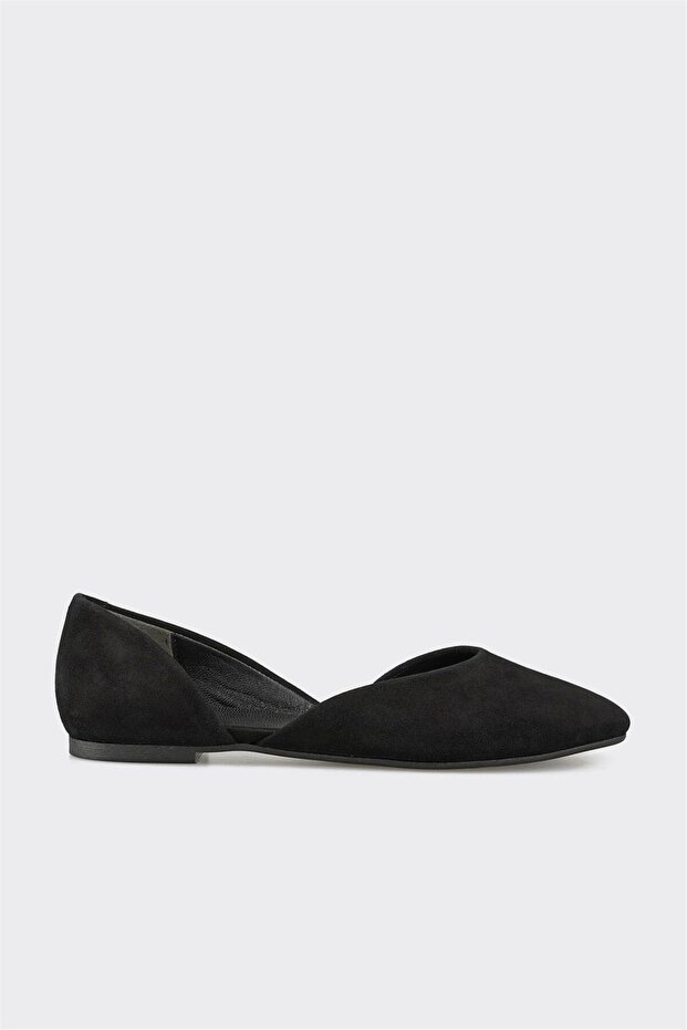 Black Leather Women's Casual Shoes