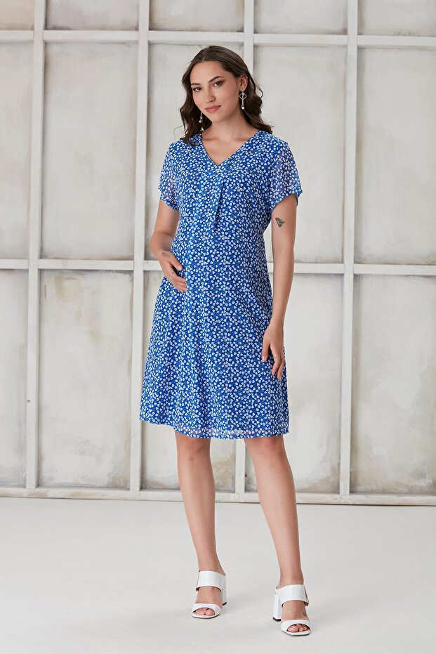 4521-Pleated V-Neck Heart Pattern Maternity Mini Chiffon Dress