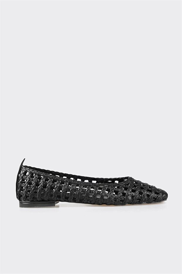 Black Women's Casual Shoes